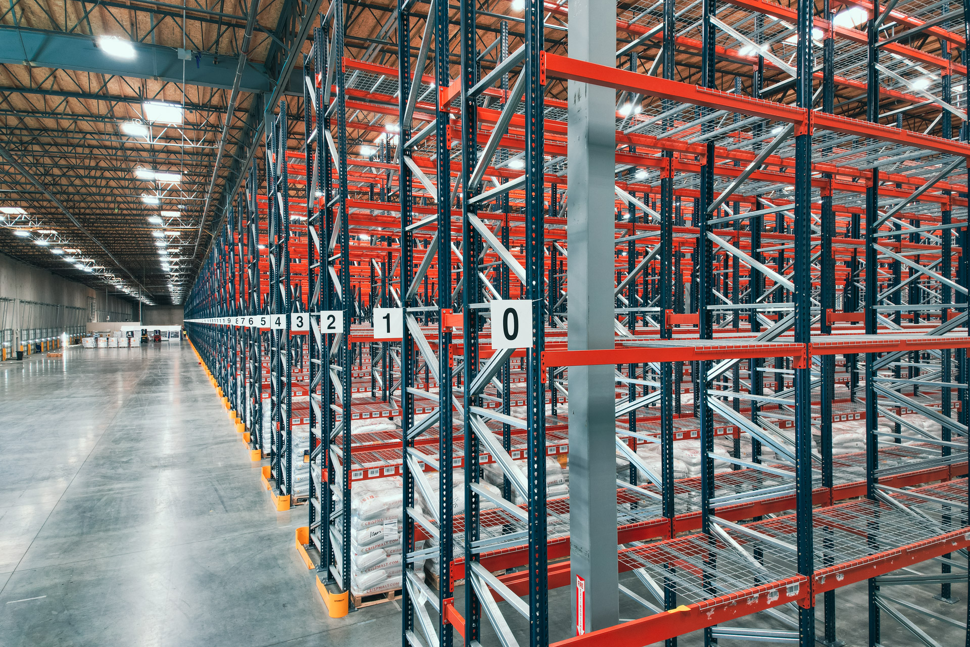 Industrial pallet racking warehouse in Morrisville, North Carolina